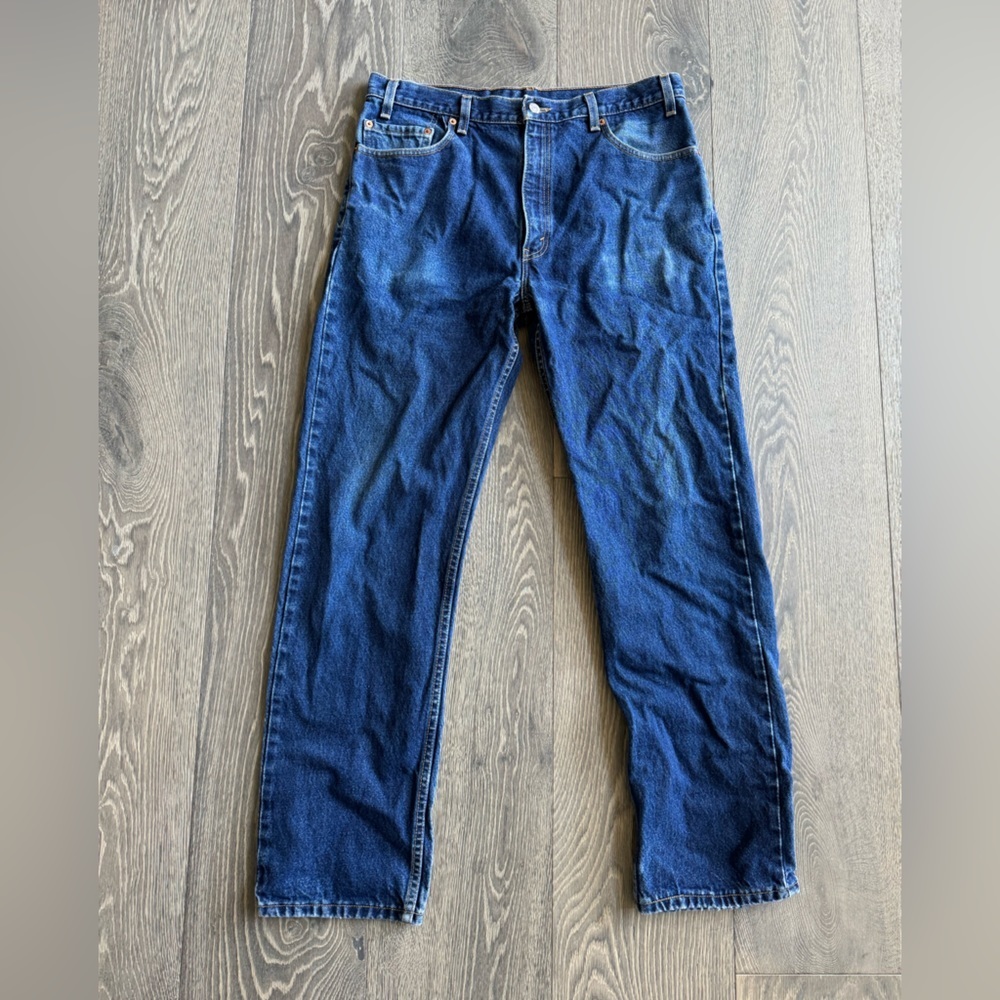 Levi's 505 Regular Fit Straight Leg Jean in Blue Size 36 x 32